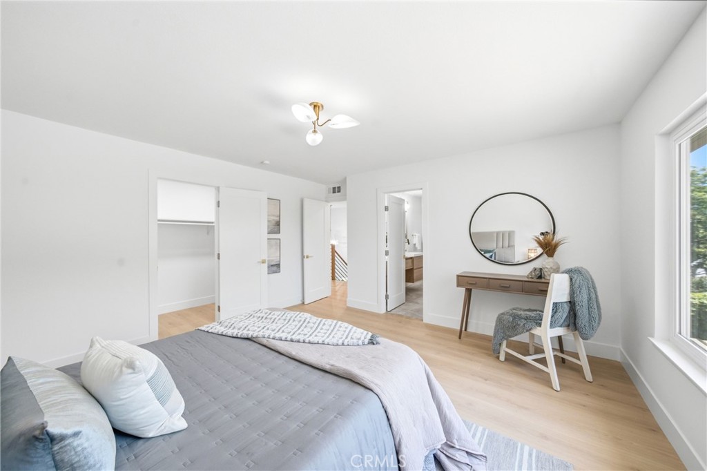 137 S Thistle Road