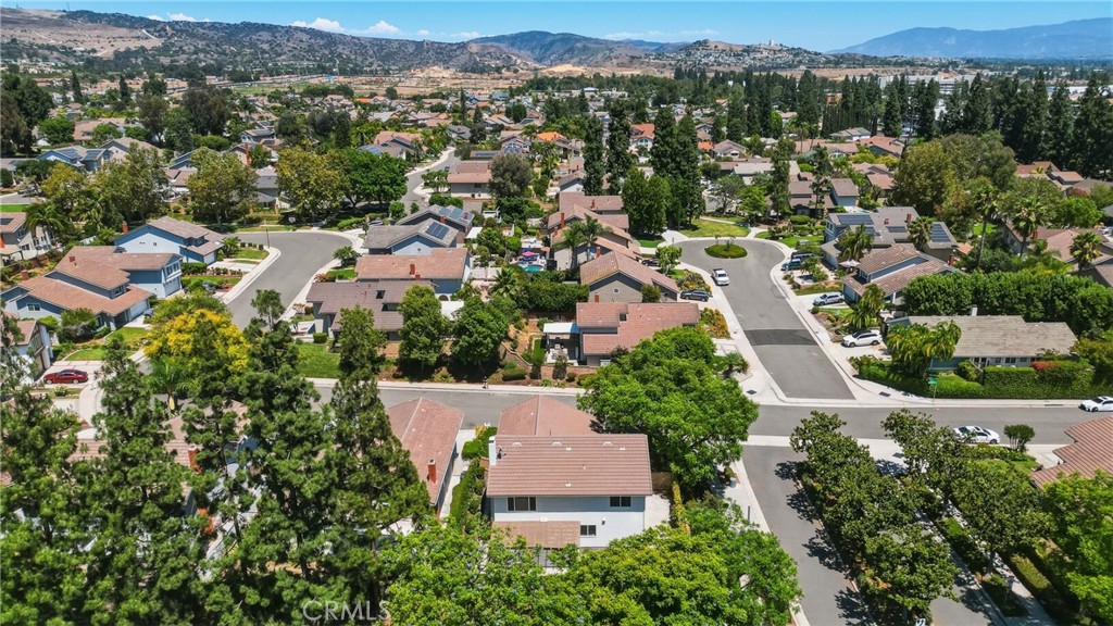 137 S Thistle Road