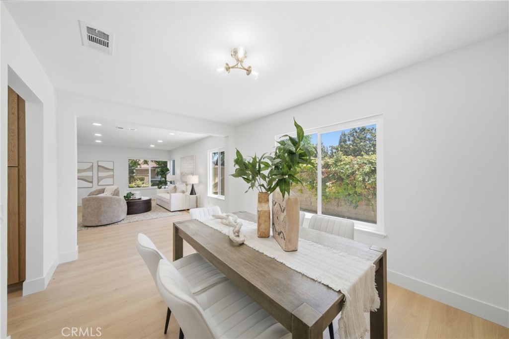137 S Thistle Road
