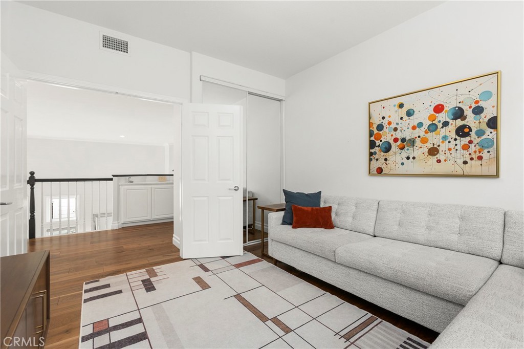 5 Sun Terrace