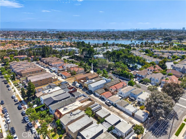 330 Ultimo AVE