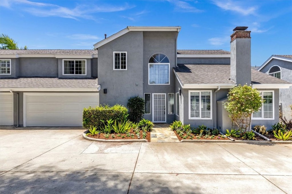 2626 Santa Ana 3