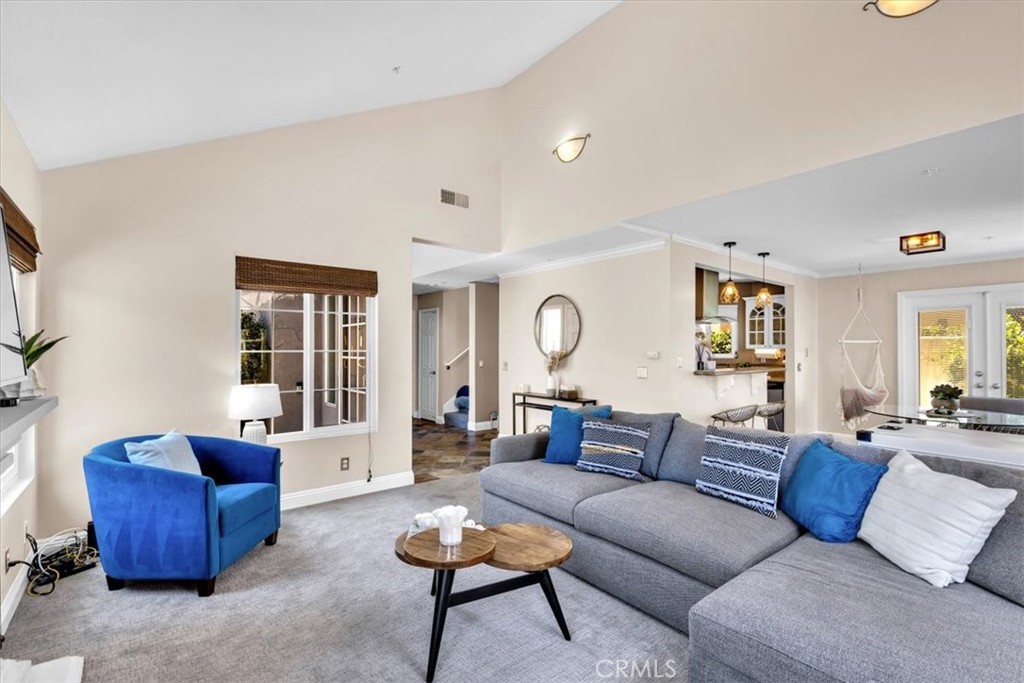 2626 Santa Ana 3