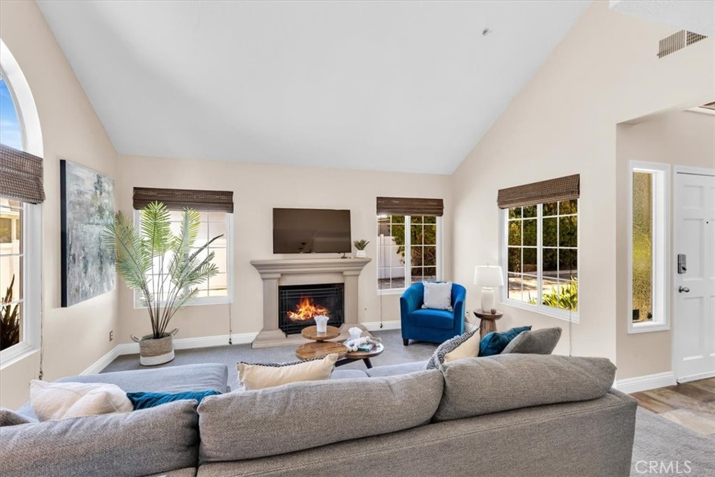 2626 Santa Ana 3