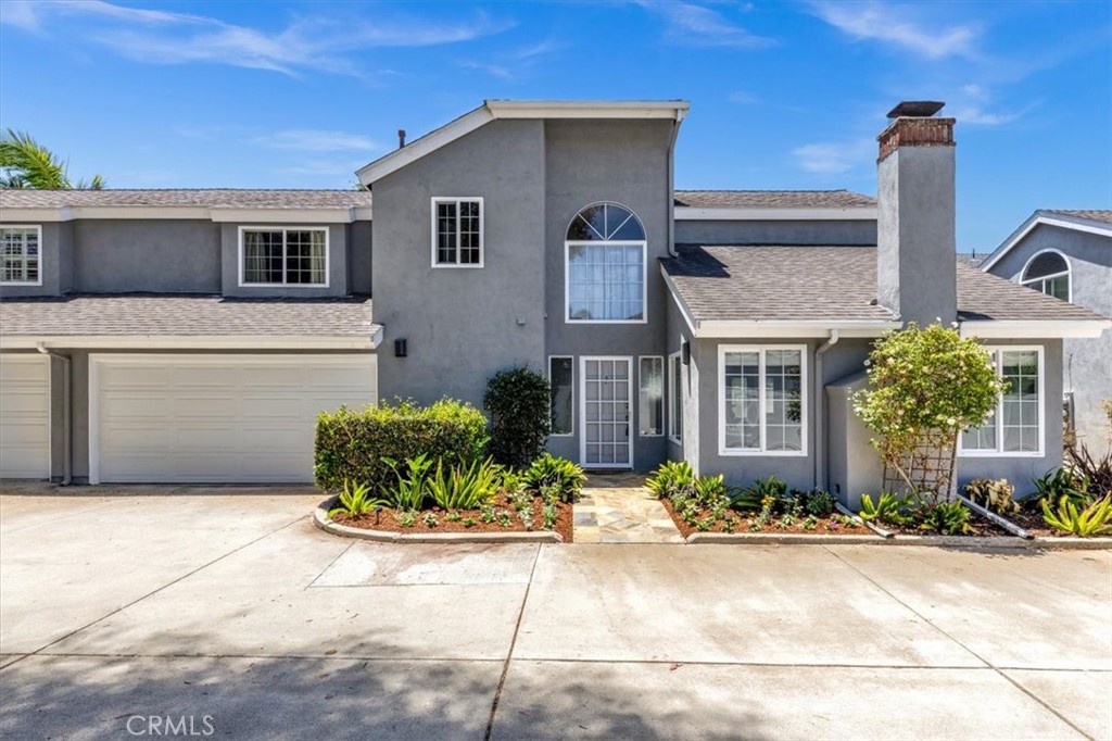 2626 Santa Ana 3
