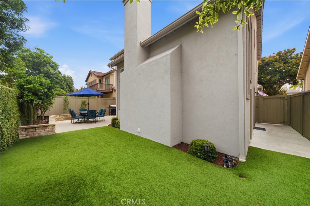 43 Dawnwood