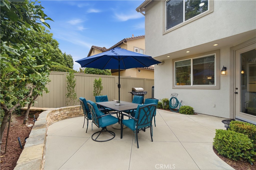 43 Dawnwood