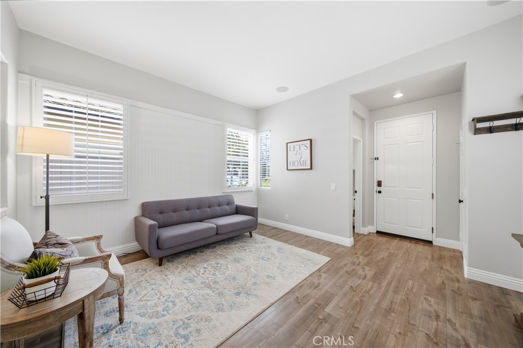 43 Dawnwood
