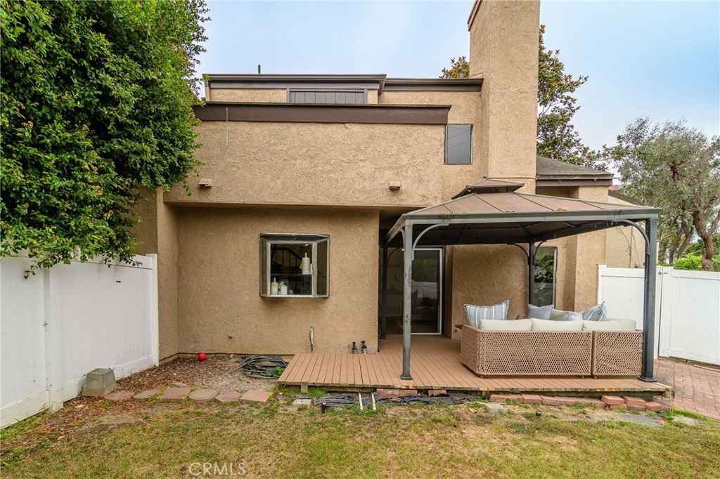 917 Van Ness Court
