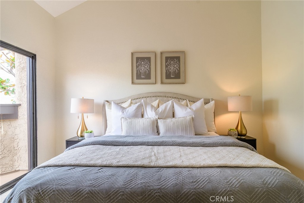 917 Van Ness Court