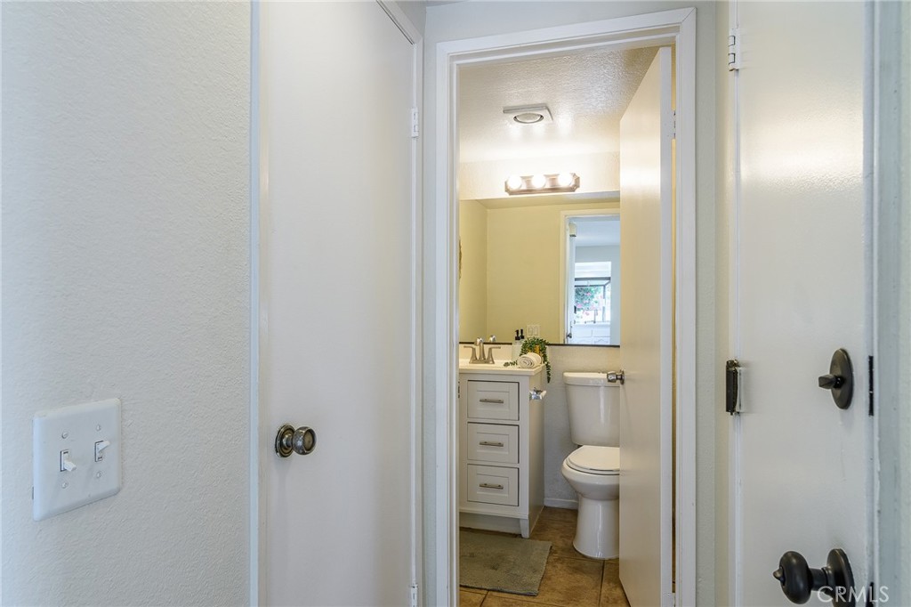 917 Van Ness Court