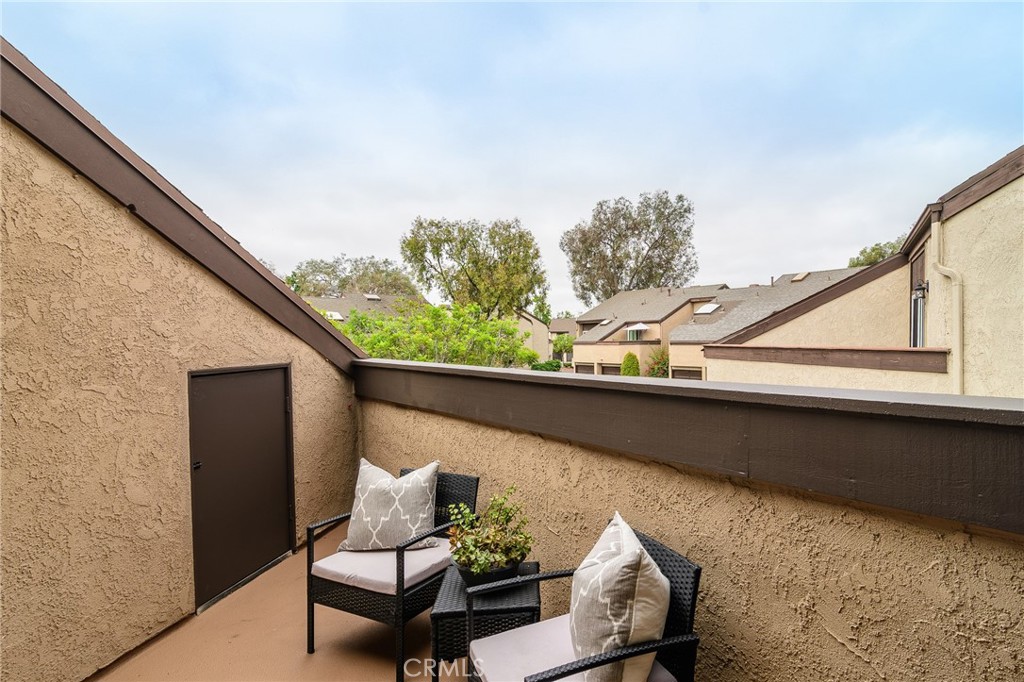 917 Van Ness Court