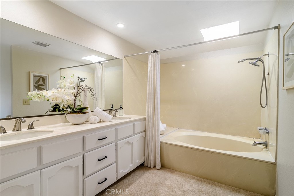 917 Van Ness Court