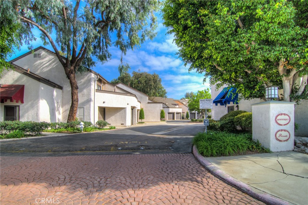 917 Van Ness Court