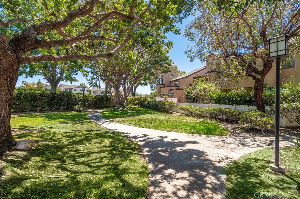 917 Van Ness Court