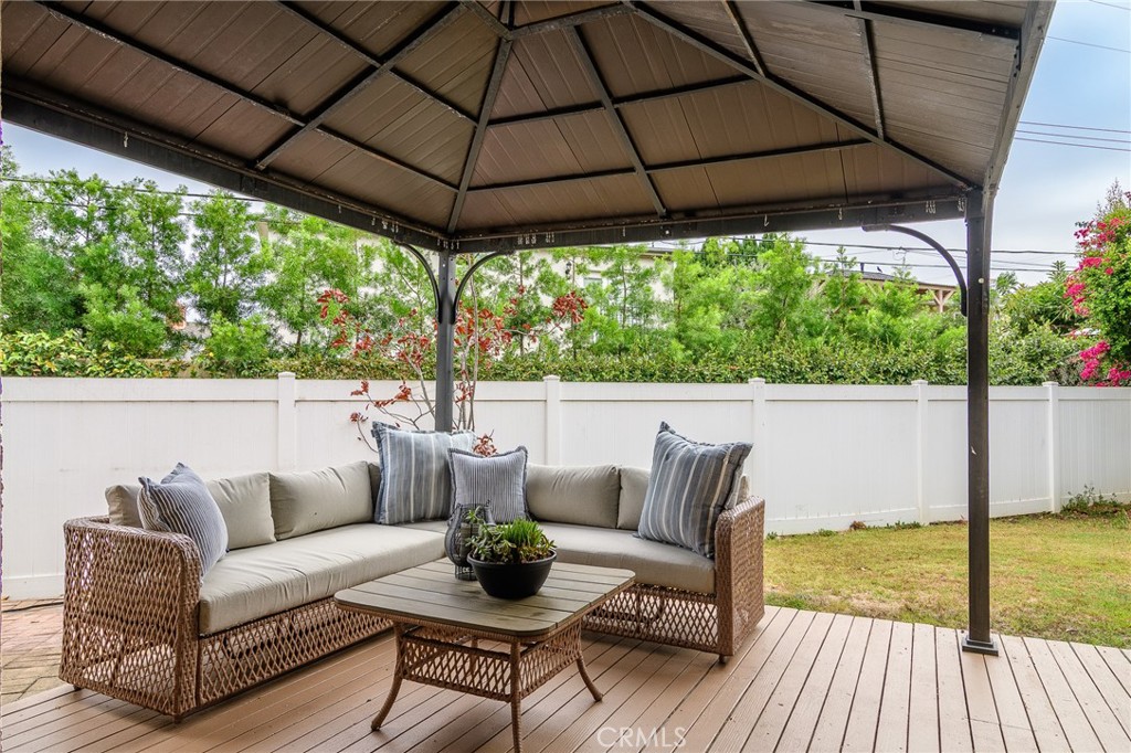 917 Van Ness Court