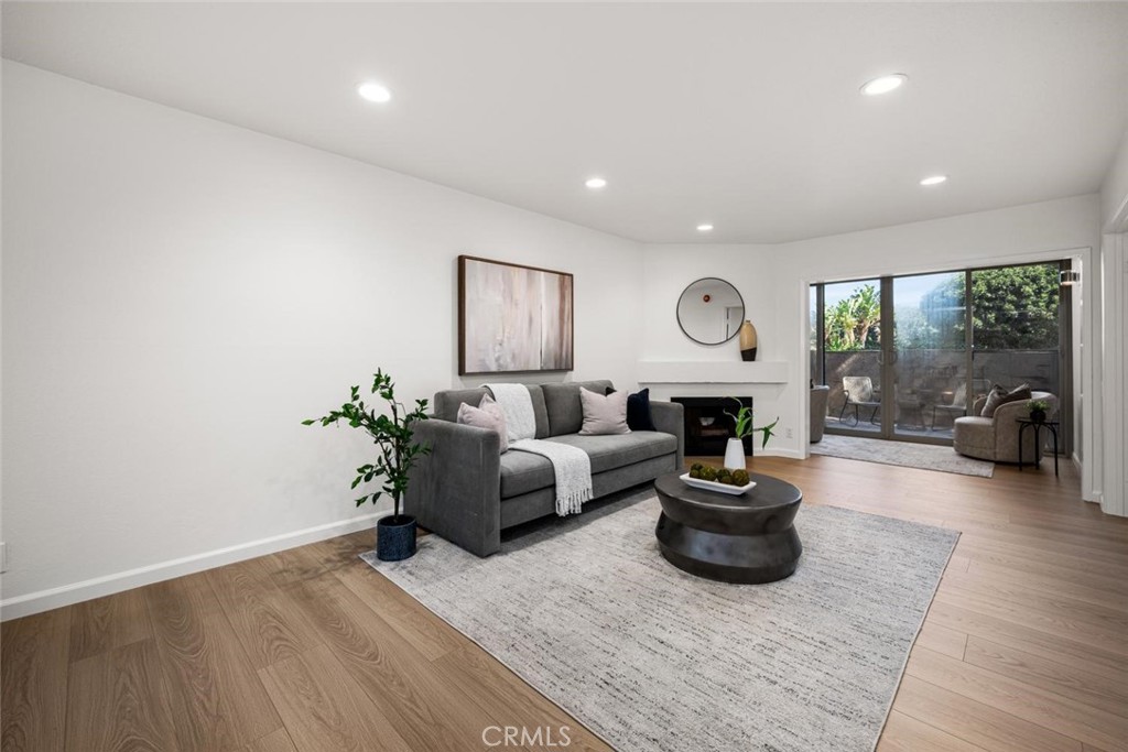 17168 Bluewater 168