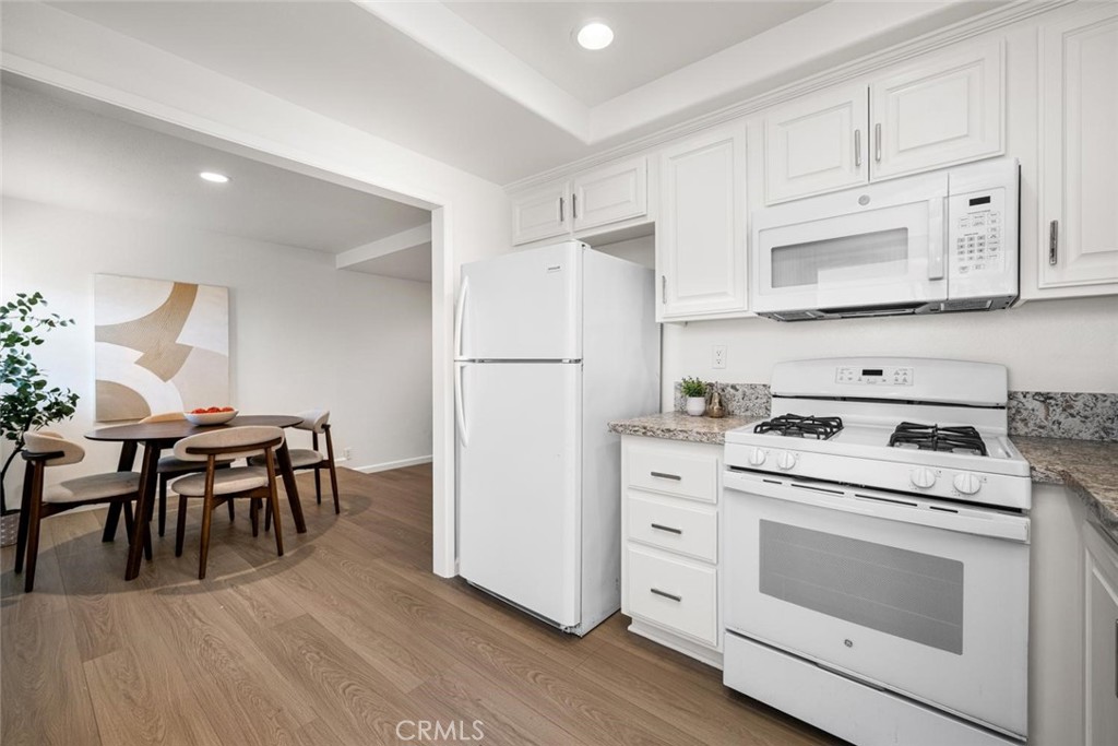 17168 Bluewater 168