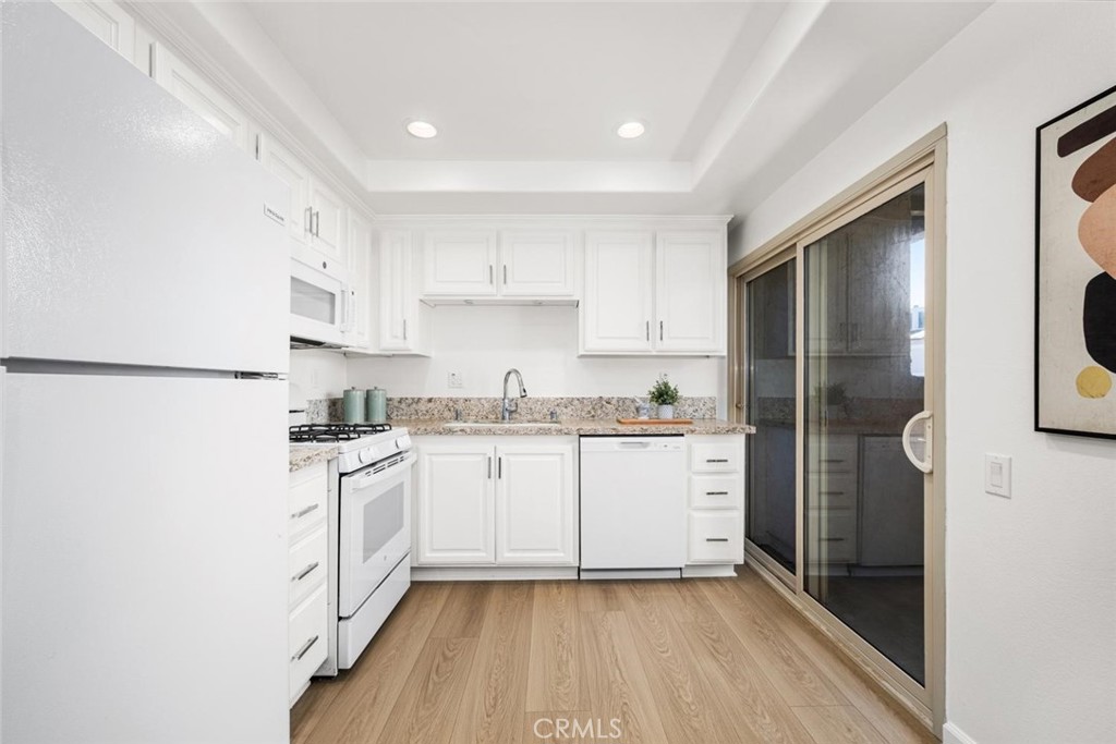 17168 Bluewater 168