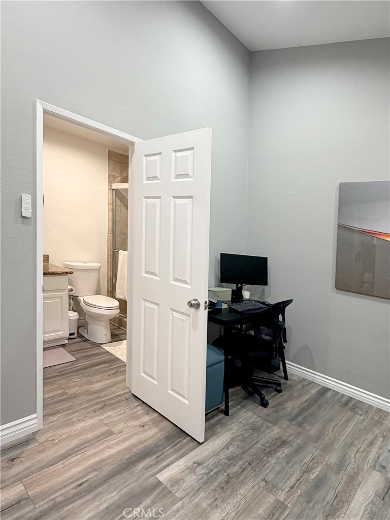1637 E 5th Street 302