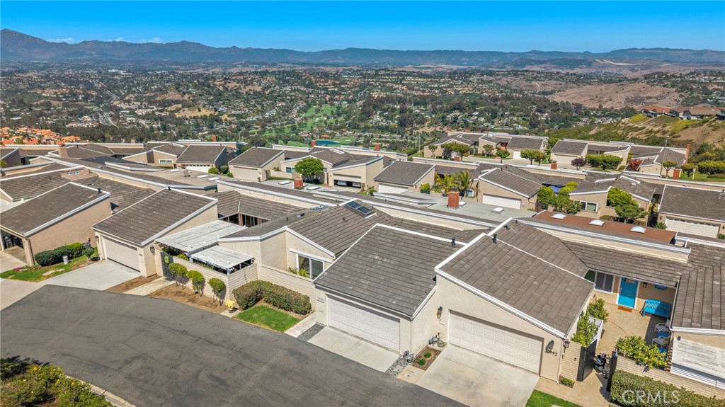 30982 Lucia Lane