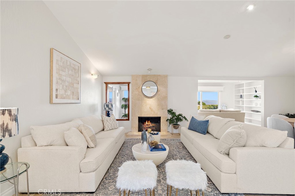 30982 Lucia Lane