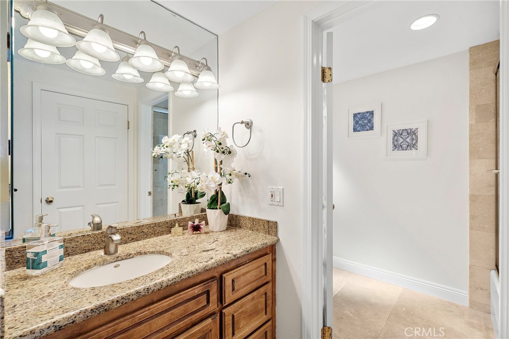 30982 Lucia Lane