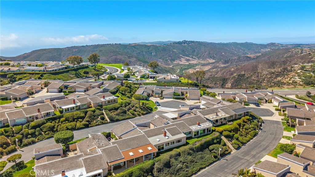 30982 Lucia Lane