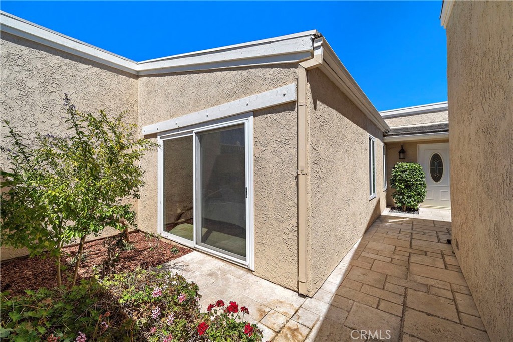 30982 Lucia Lane