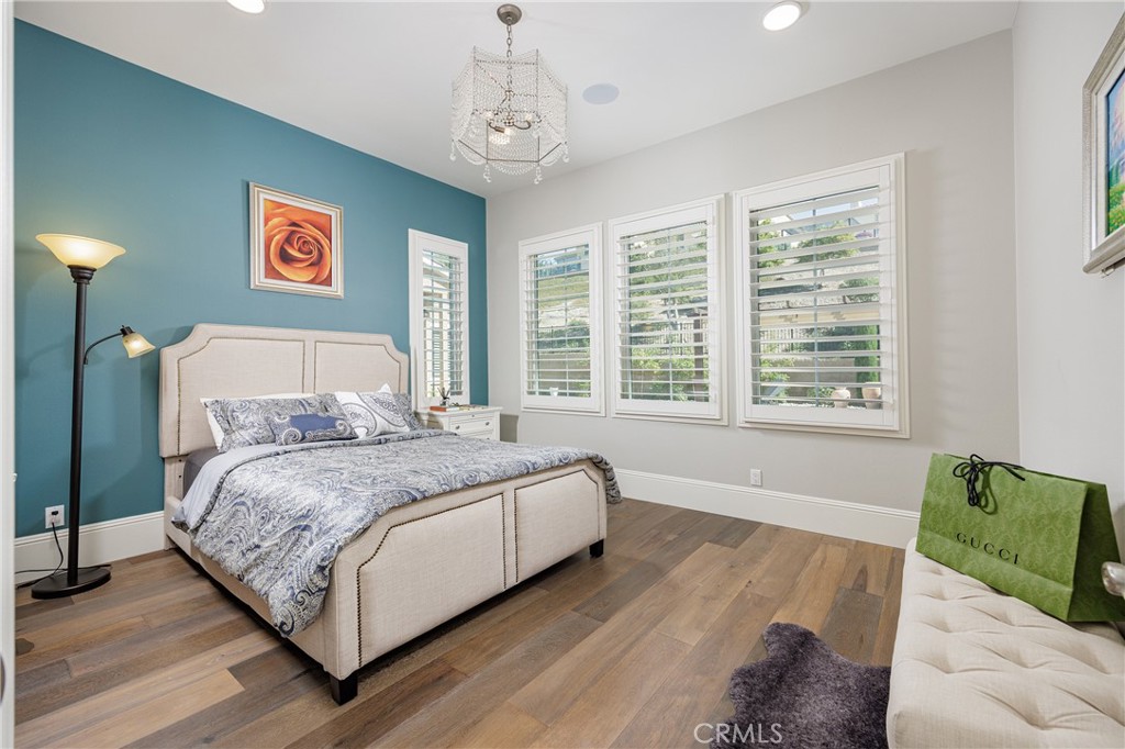 104 Shady Arbor