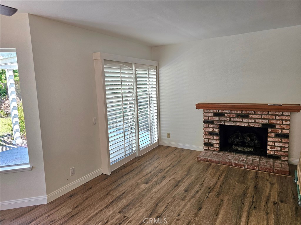 25825 Southbrook