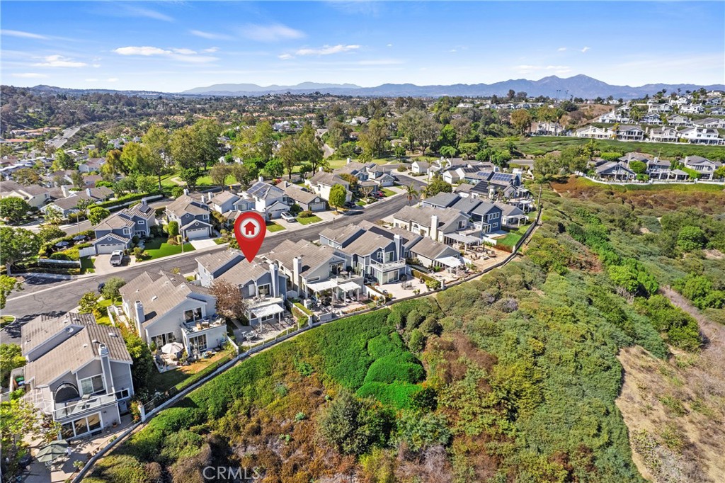 12 Byron Close