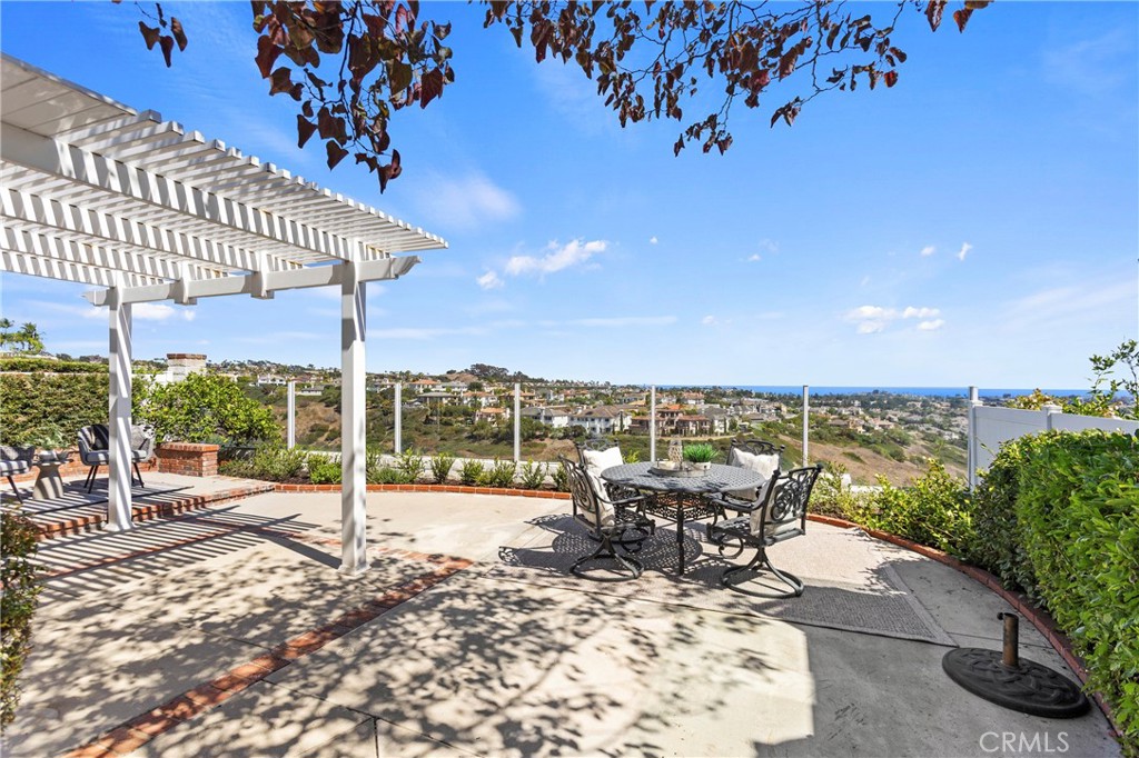 12 Byron Close