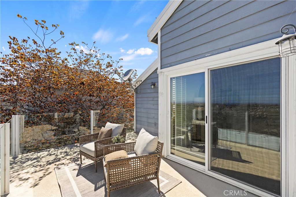 12 Byron Close