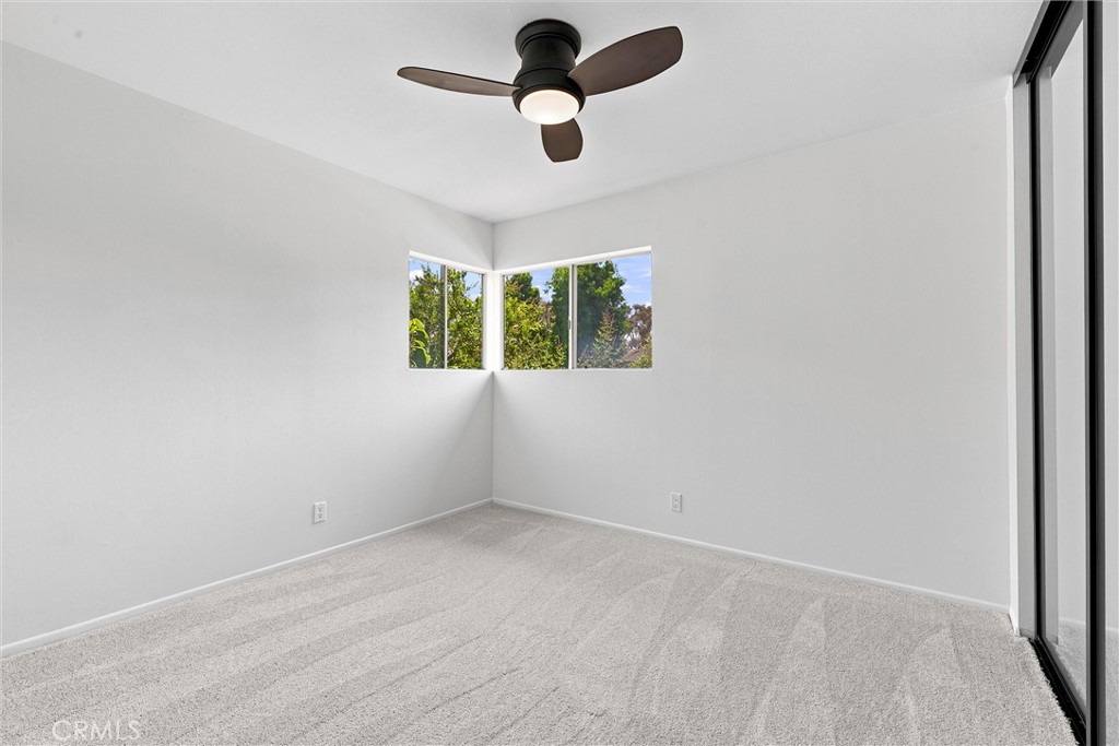 128 Clearbrook