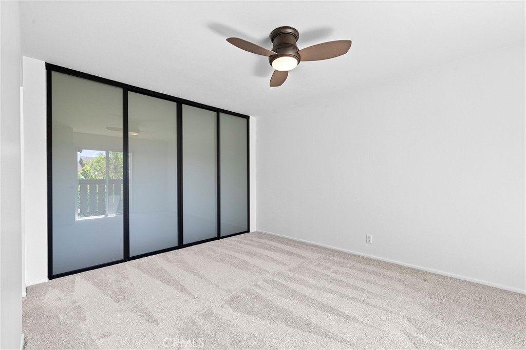 128 Clearbrook