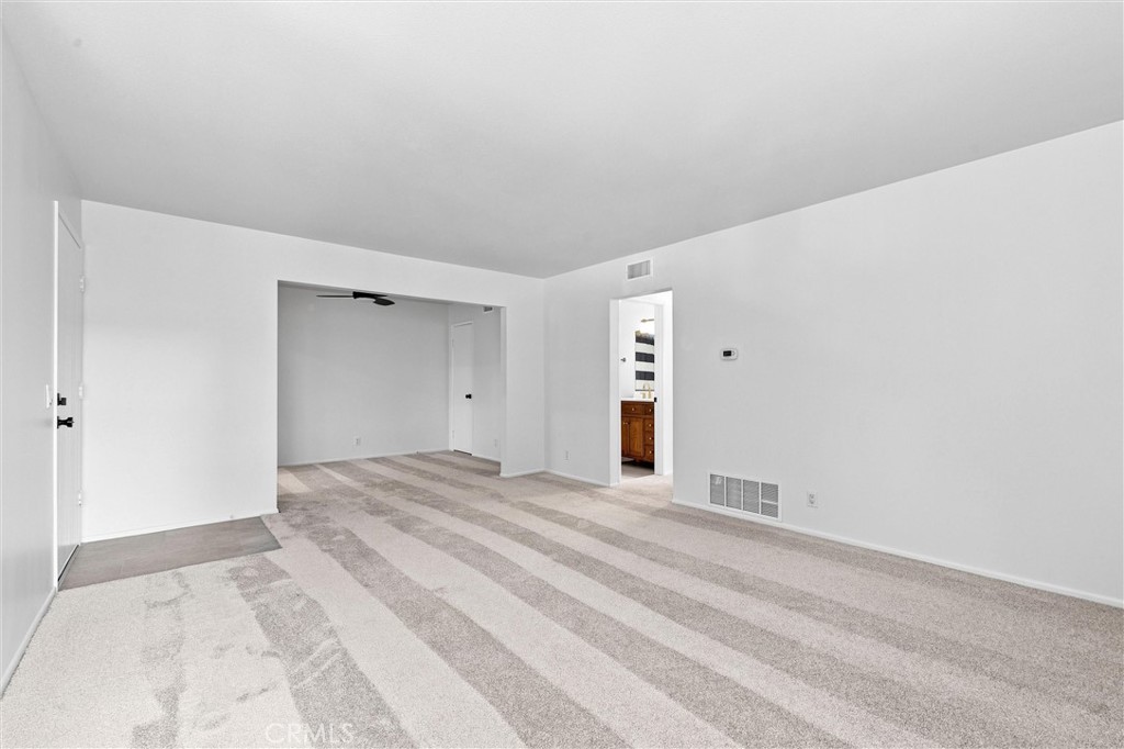 128 Clearbrook