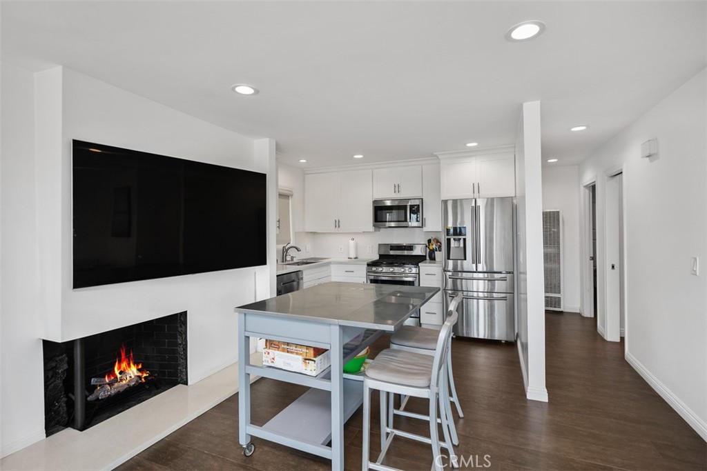 17075 S Pacific Avenue