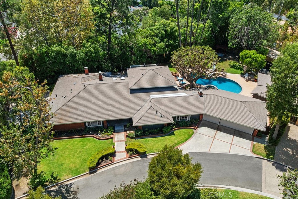 1632 SE Skyline Drive