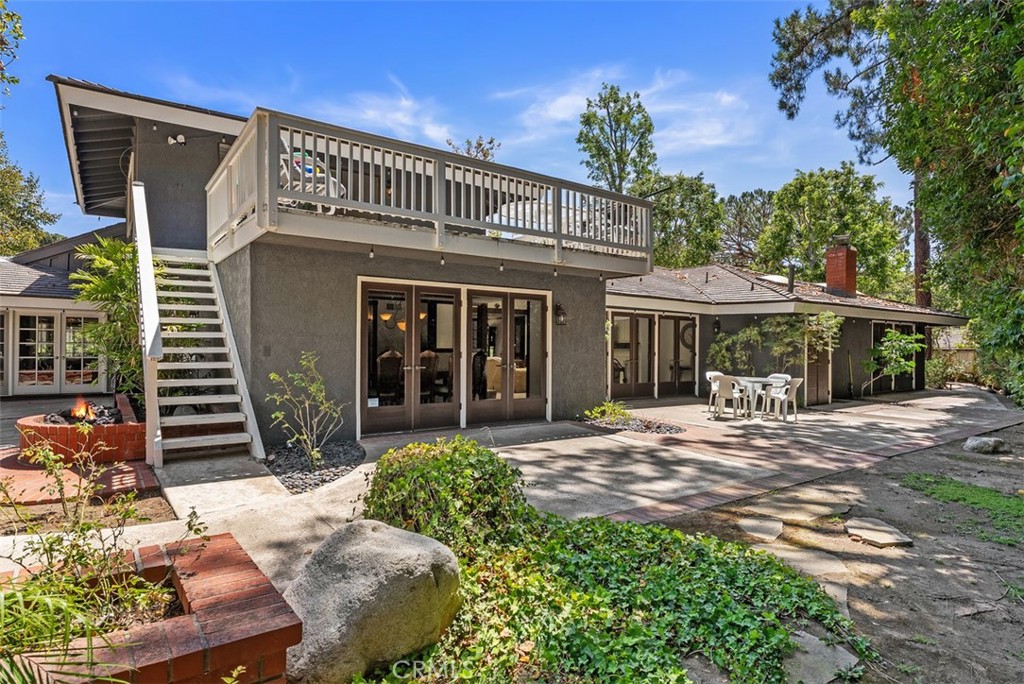 1632 SE Skyline Drive
