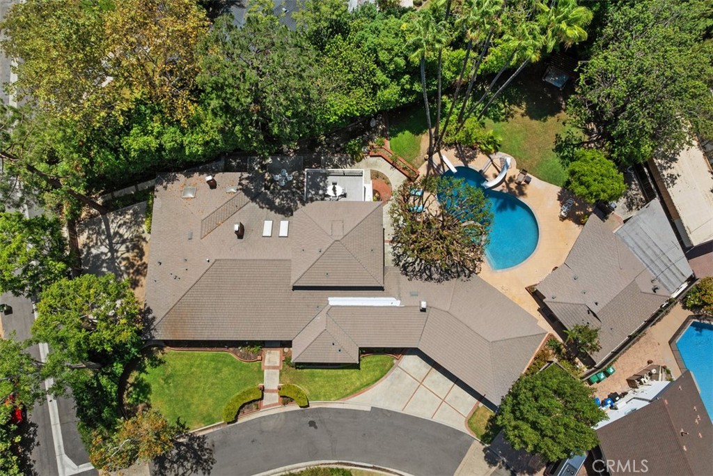 1632 SE Skyline Drive