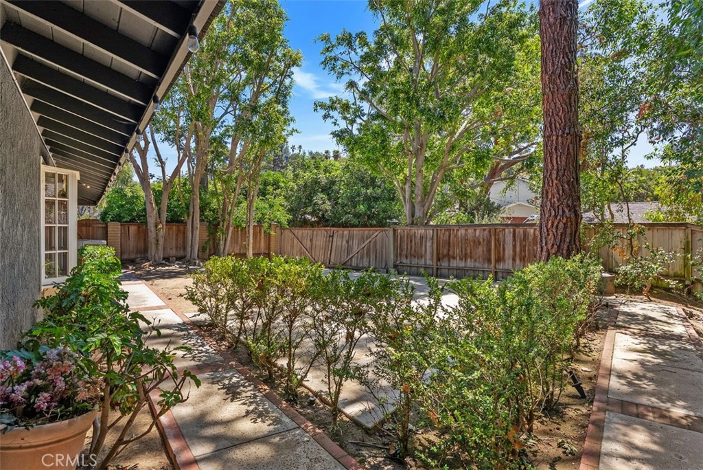 1632 SE Skyline Drive
