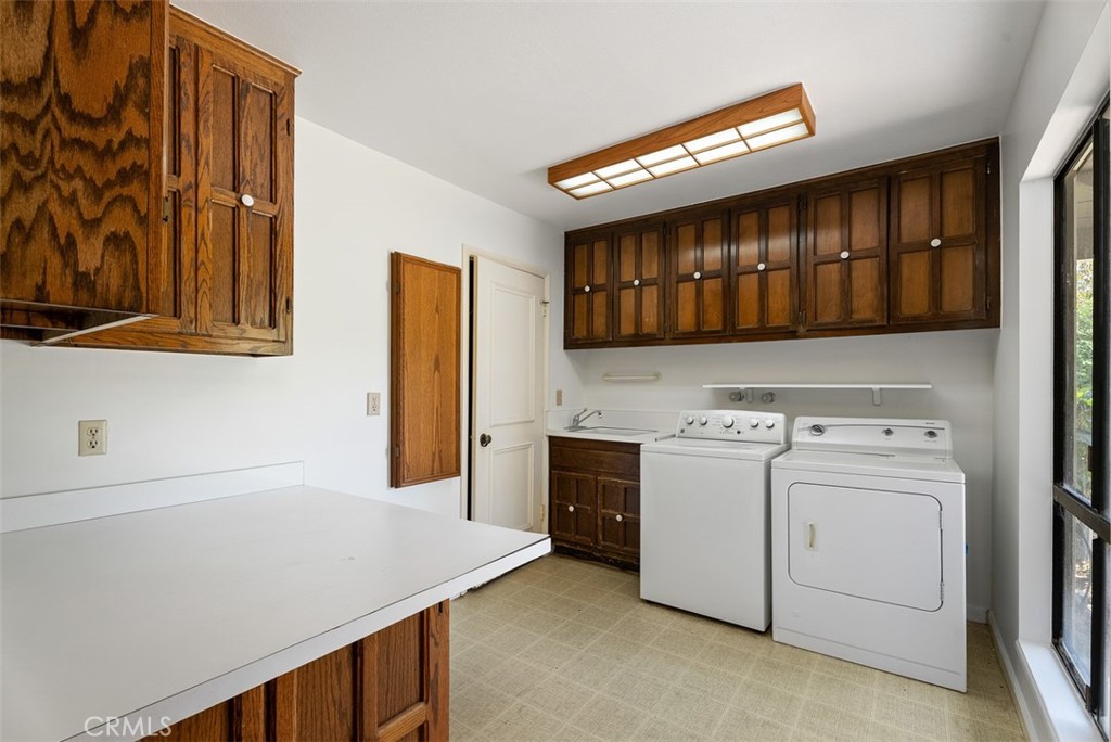 1632 SE Skyline Drive