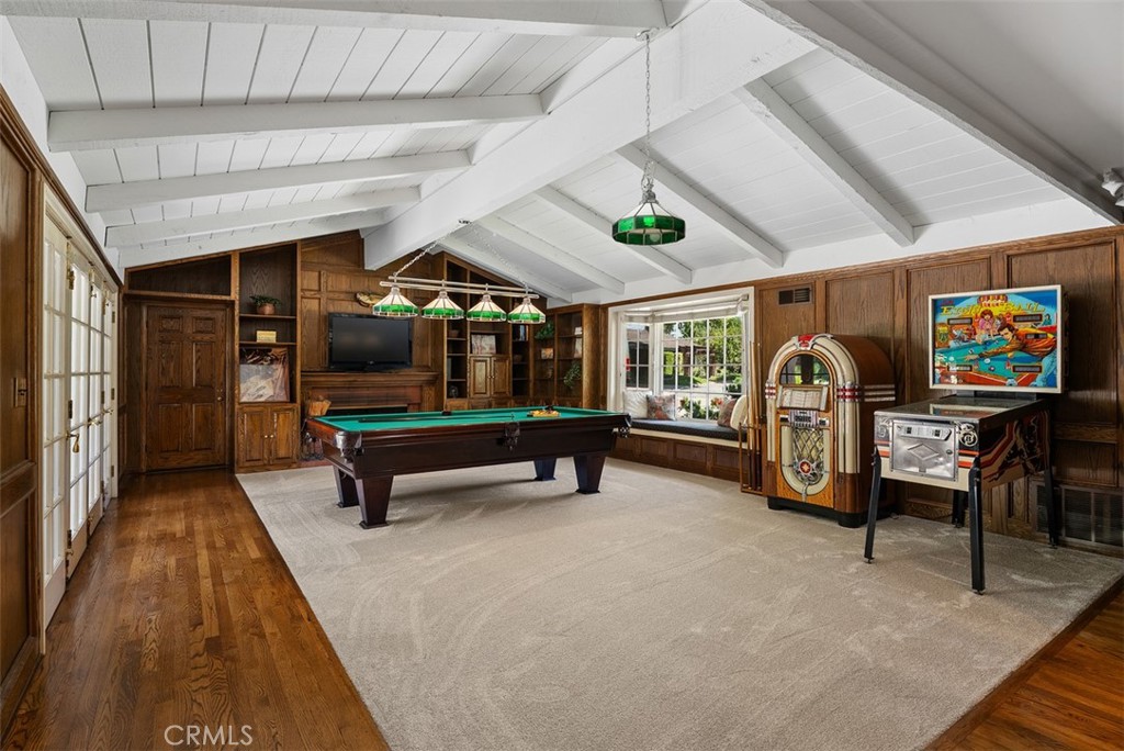 1632 SE Skyline Drive