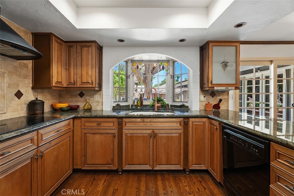 1632 SE Skyline Drive
