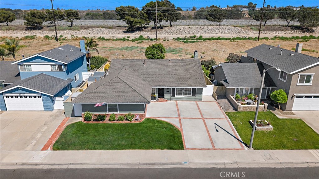 20712 Spindrift Lane