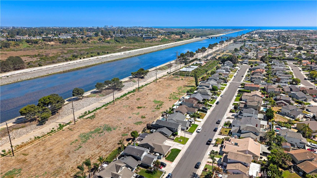 20712 Spindrift Lane