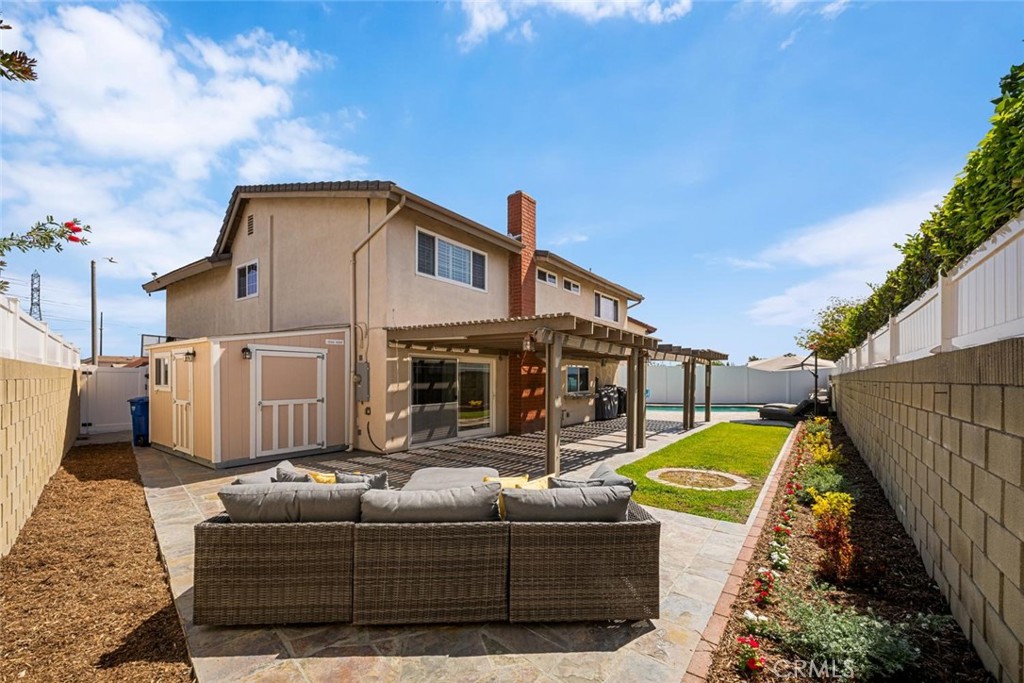 7872 Bouma Circle