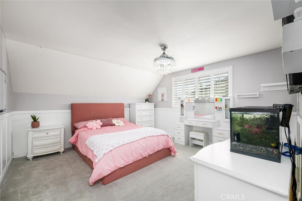 7872 Bouma Circle