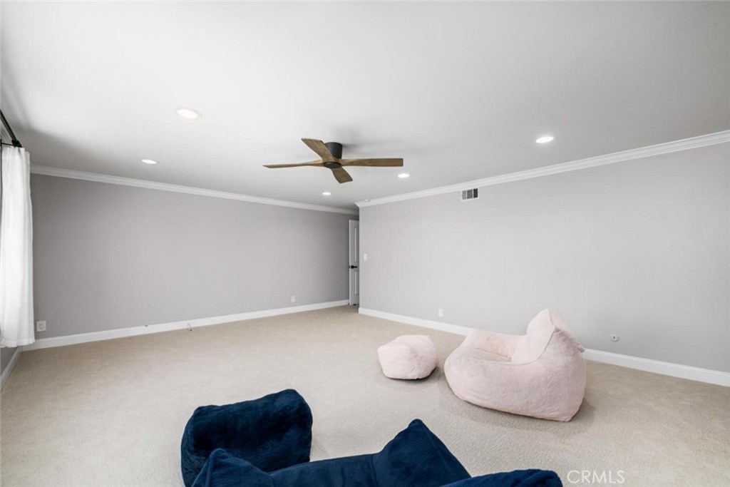 7872 Bouma Circle